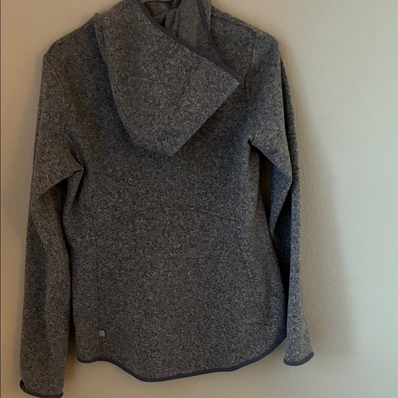 Lululemon Athletica Heathered Gray Hoodie - Picture 4 of 7